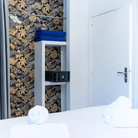 Tajinaste Beach Gay Men Only Apartment Playa del Inglés